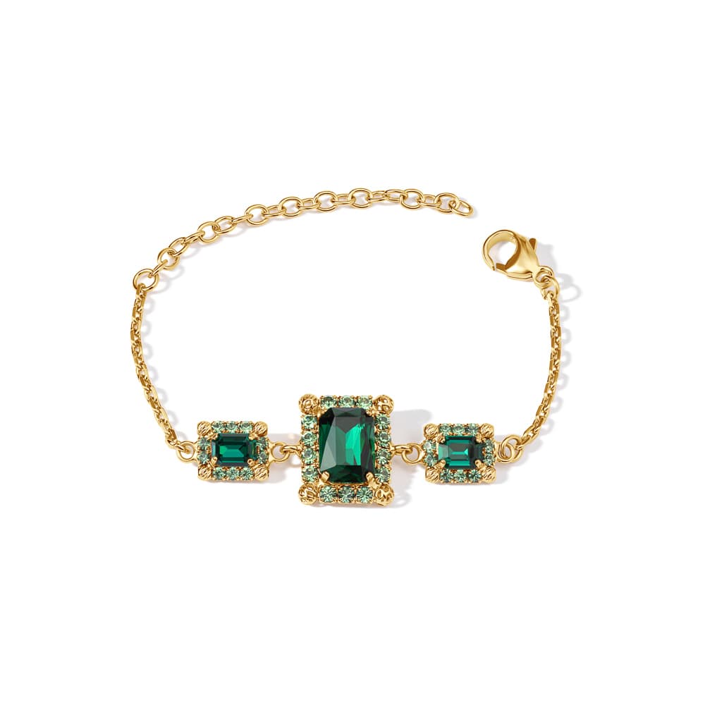 Elegant gold necklace product photography on clean background - professional packshot UK ecommerce